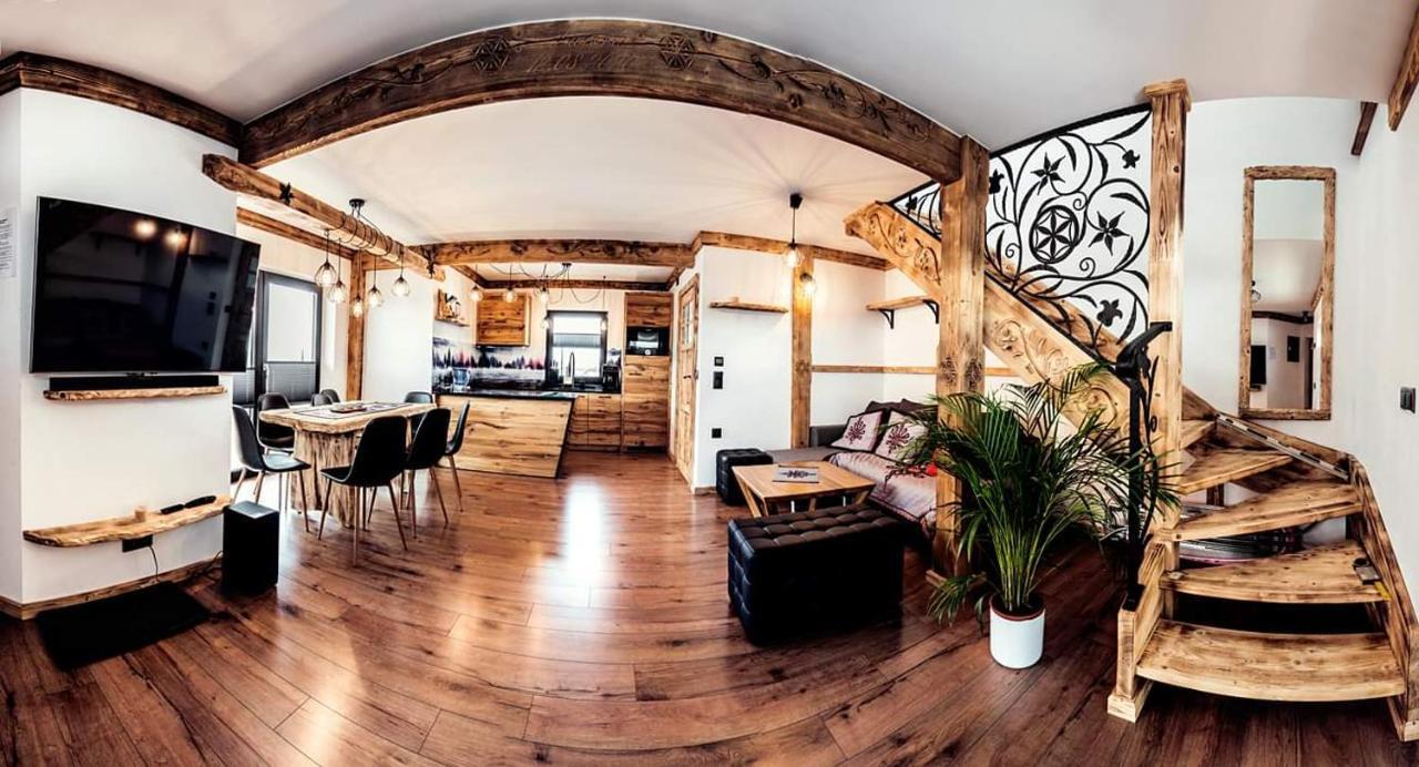 Laura Resort - Luxury Chalets Z Jacuzzi 斯扎法拉瑞 外观 照片